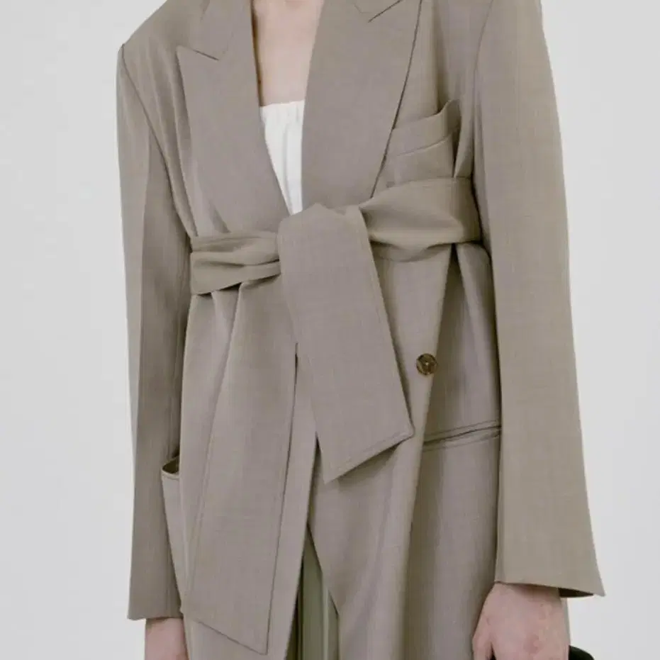 렉토 BELTED TAILORED COAT (BEIGE)