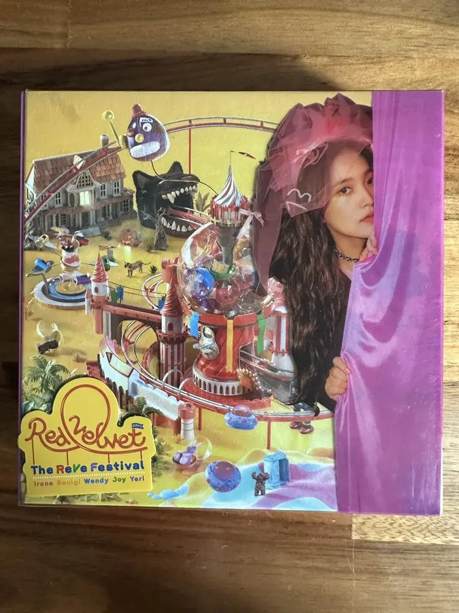 Red Velvet Gymsalavim yeri cover album