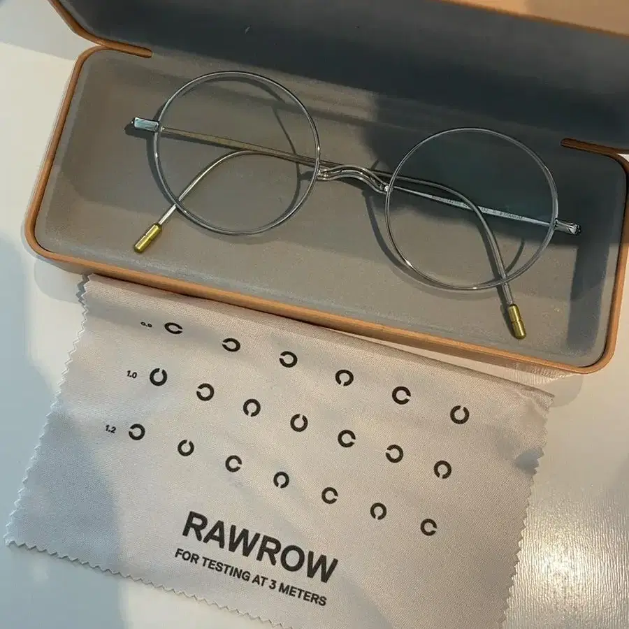 RAWROW 안경