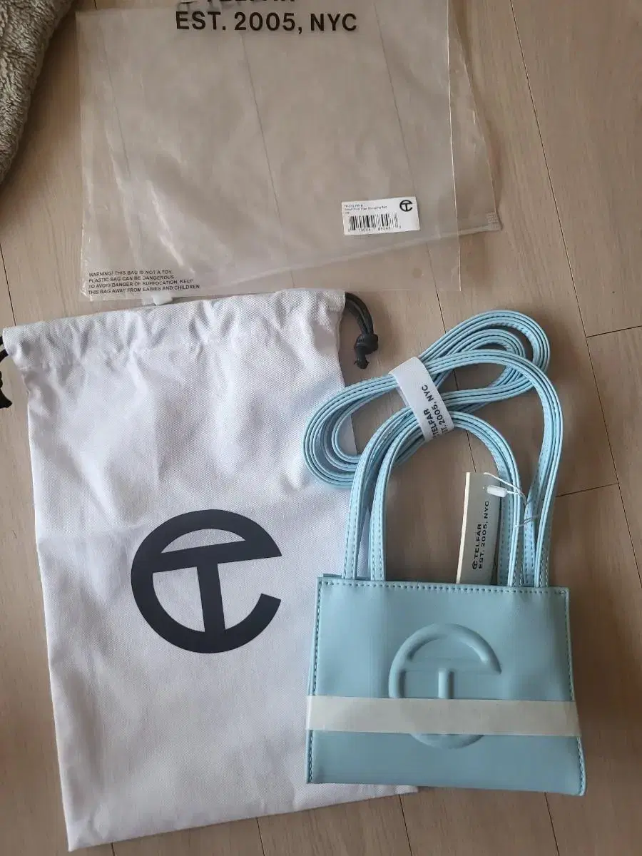 [새상품] 텔파 TELFAR SMALL SHOPPING BAG