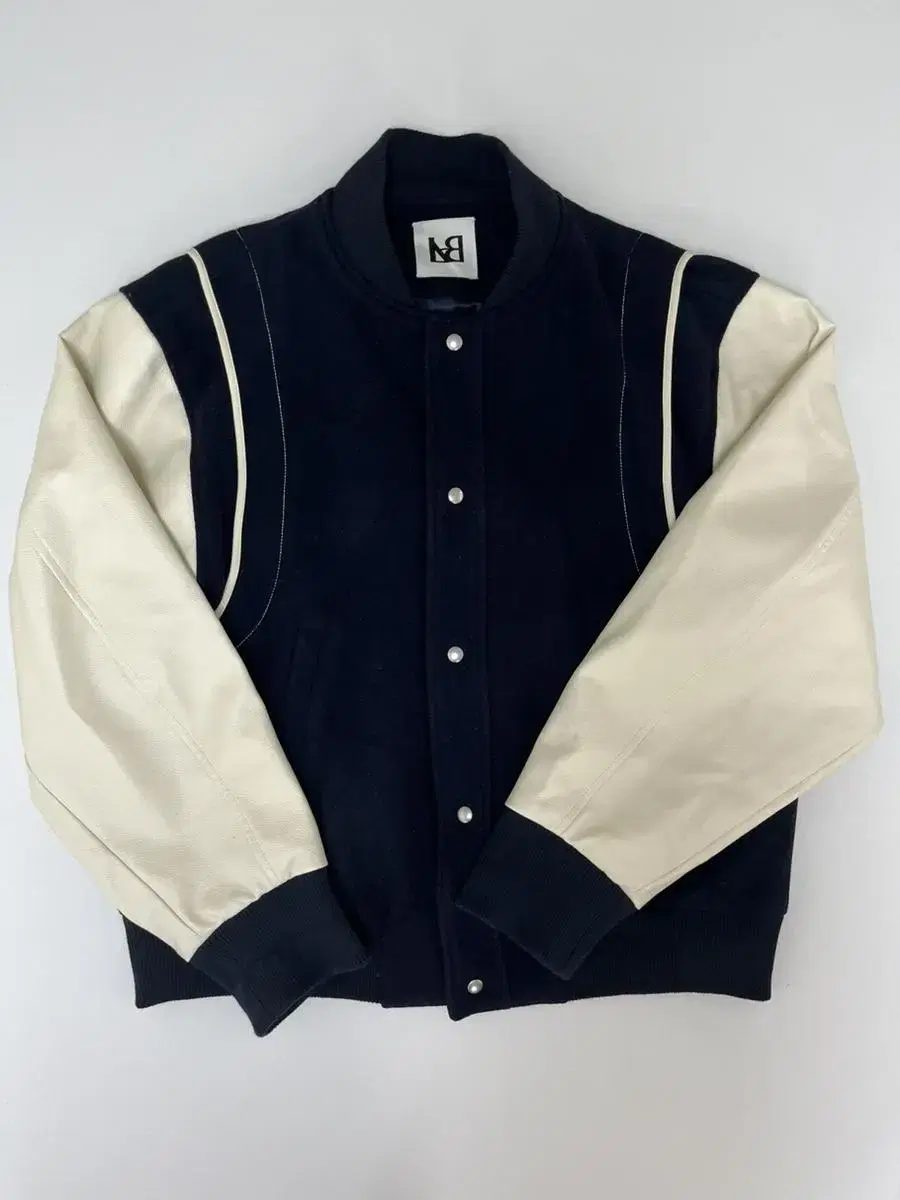 LabelsArchives Varsity Baseball Jumper Size 2