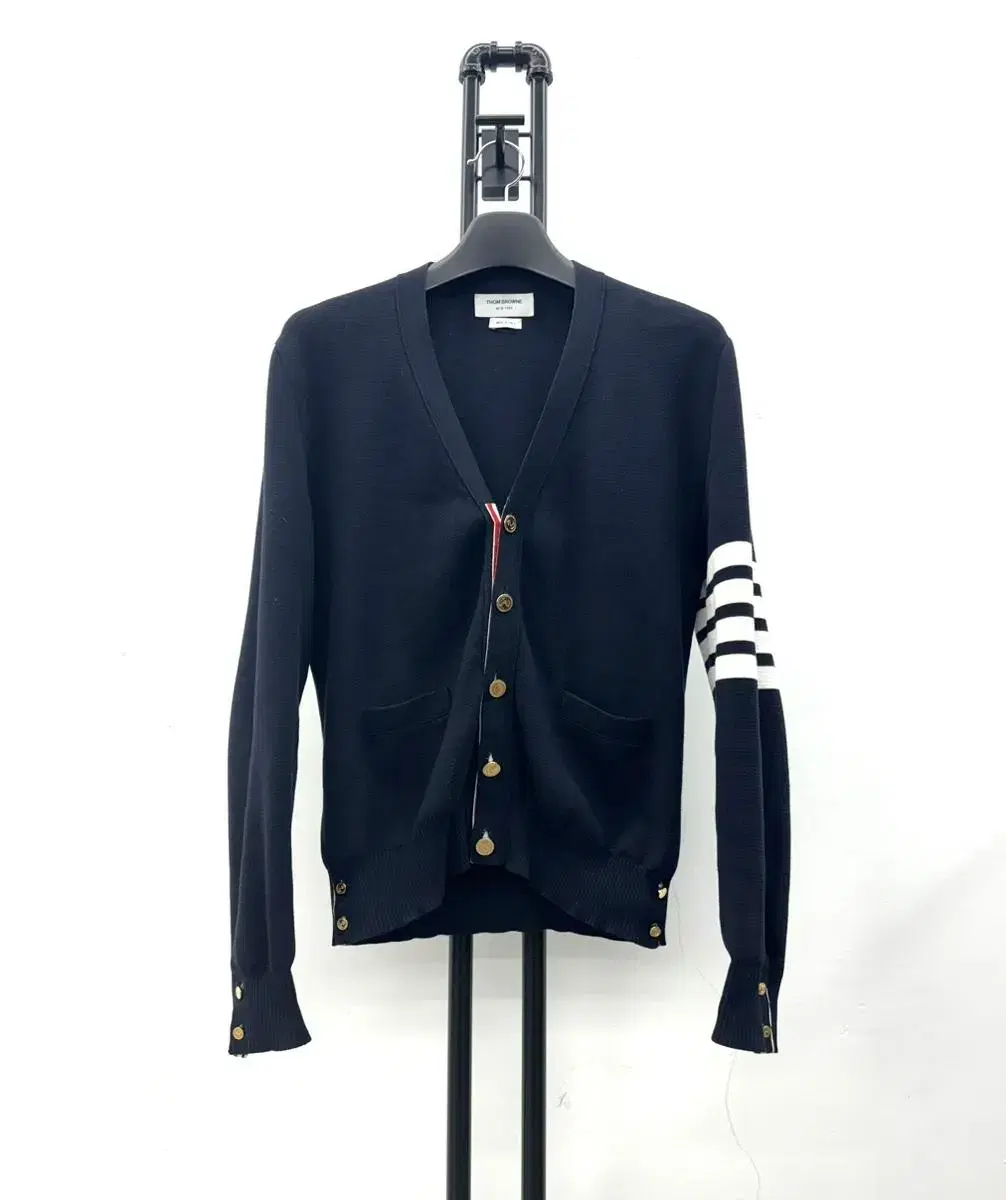 [ 2 ] TOM BROWN MILANSTITCH CARDIGAN GOLD NAVY