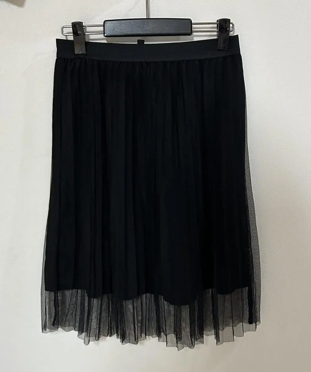 H&M midi-length skirt new product