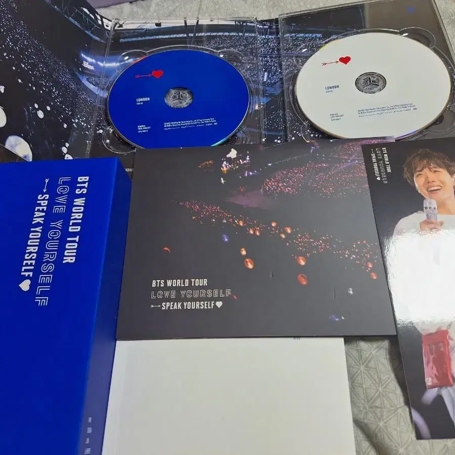 방탄 스픽콘 럽셀콘 런던 웸블리 DVD (호석북마크)