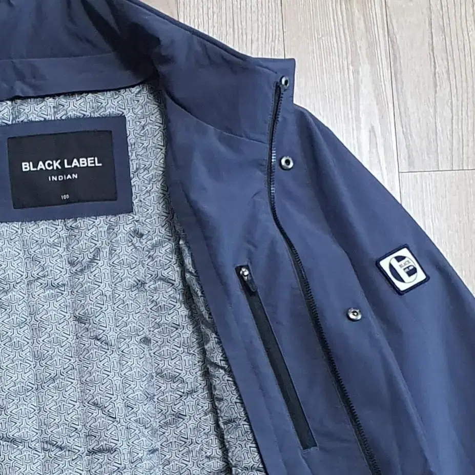 인디안BLACK LABEL 내피분리형  (미착용상품 새것입니다)