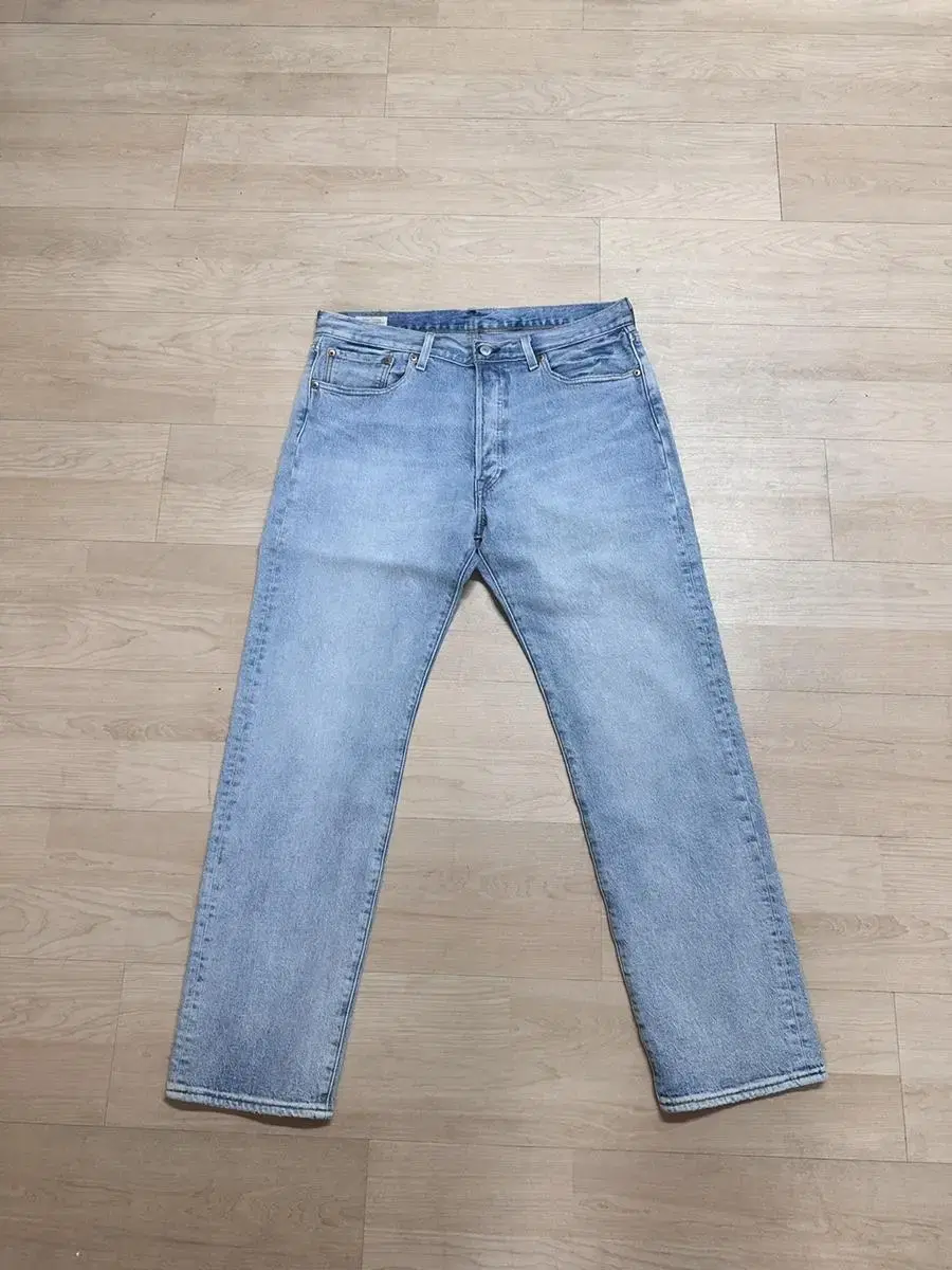 Levi's 501 ST Light Blue