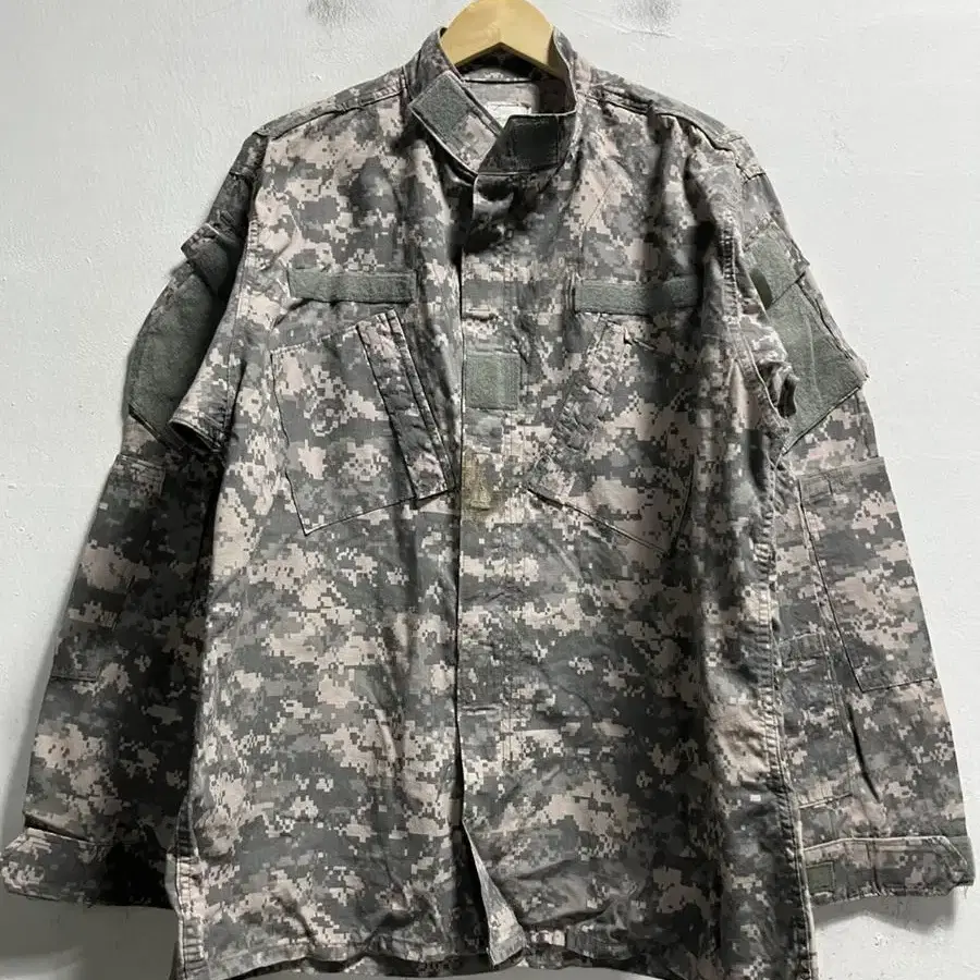 105-110 US ARMY 미군 ACU 카모 밀리터리 상의 야상자켓