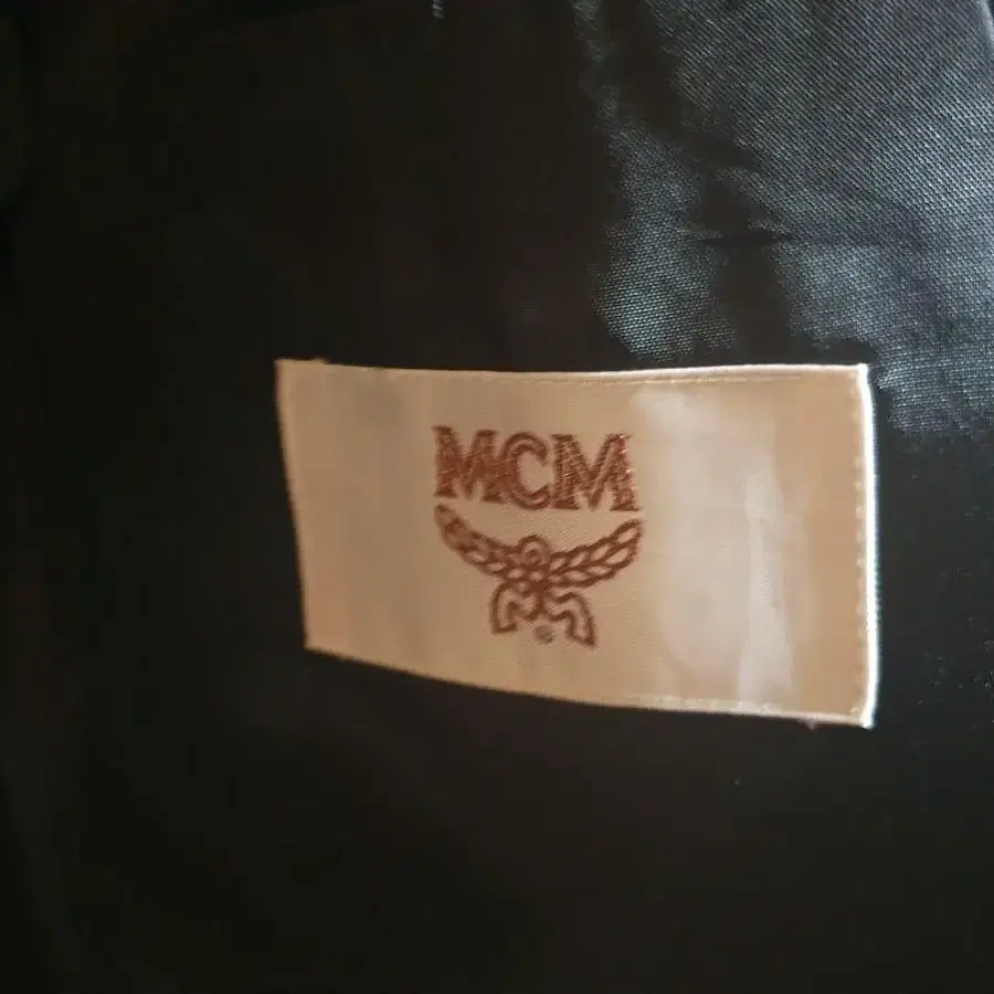 일본 엠씨엠 MCM 더블버튼 블레이저 자켓 95