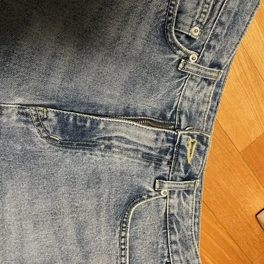 브랜디드 세미 부츠컷 MIA JEANS