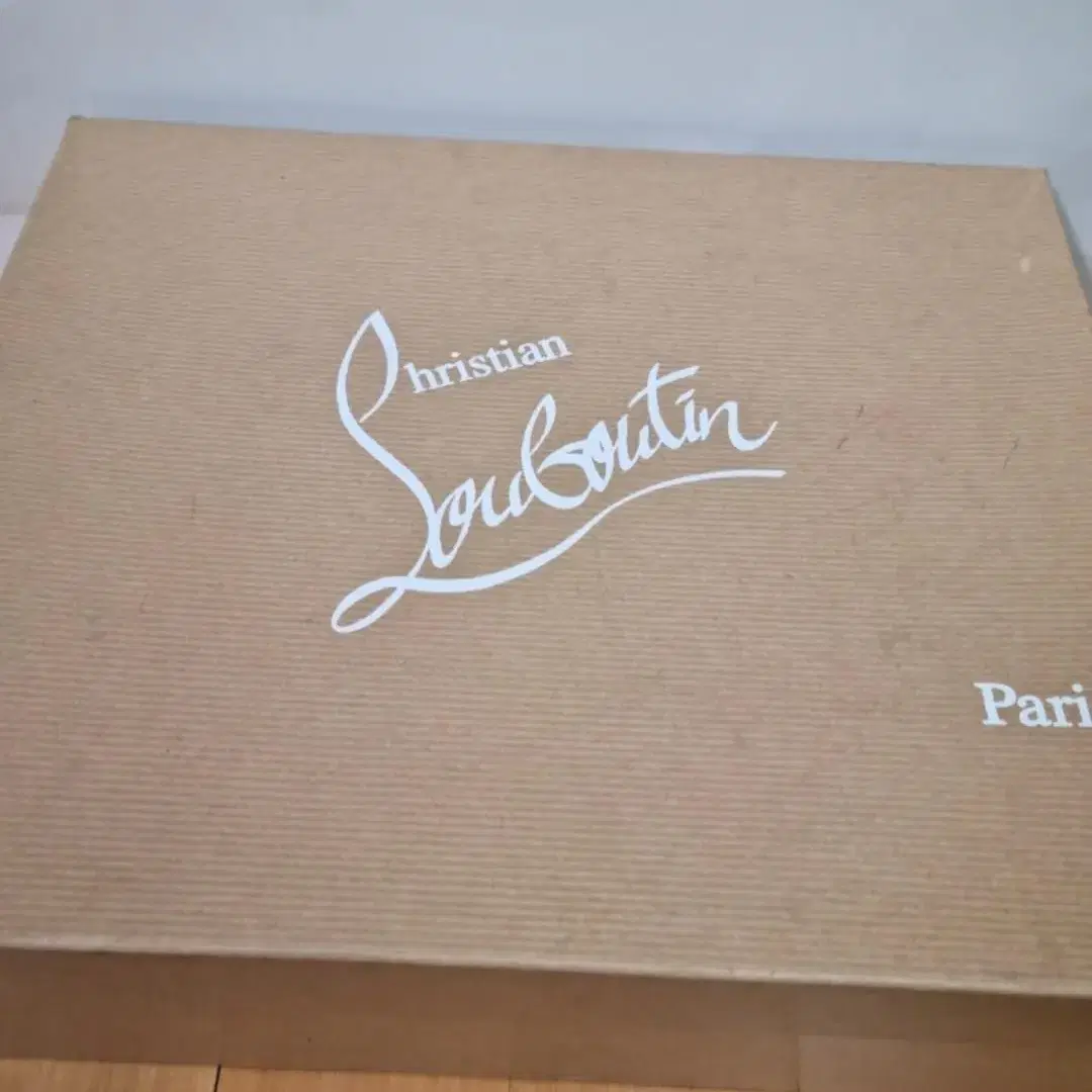 Christina Louboutin  부띠