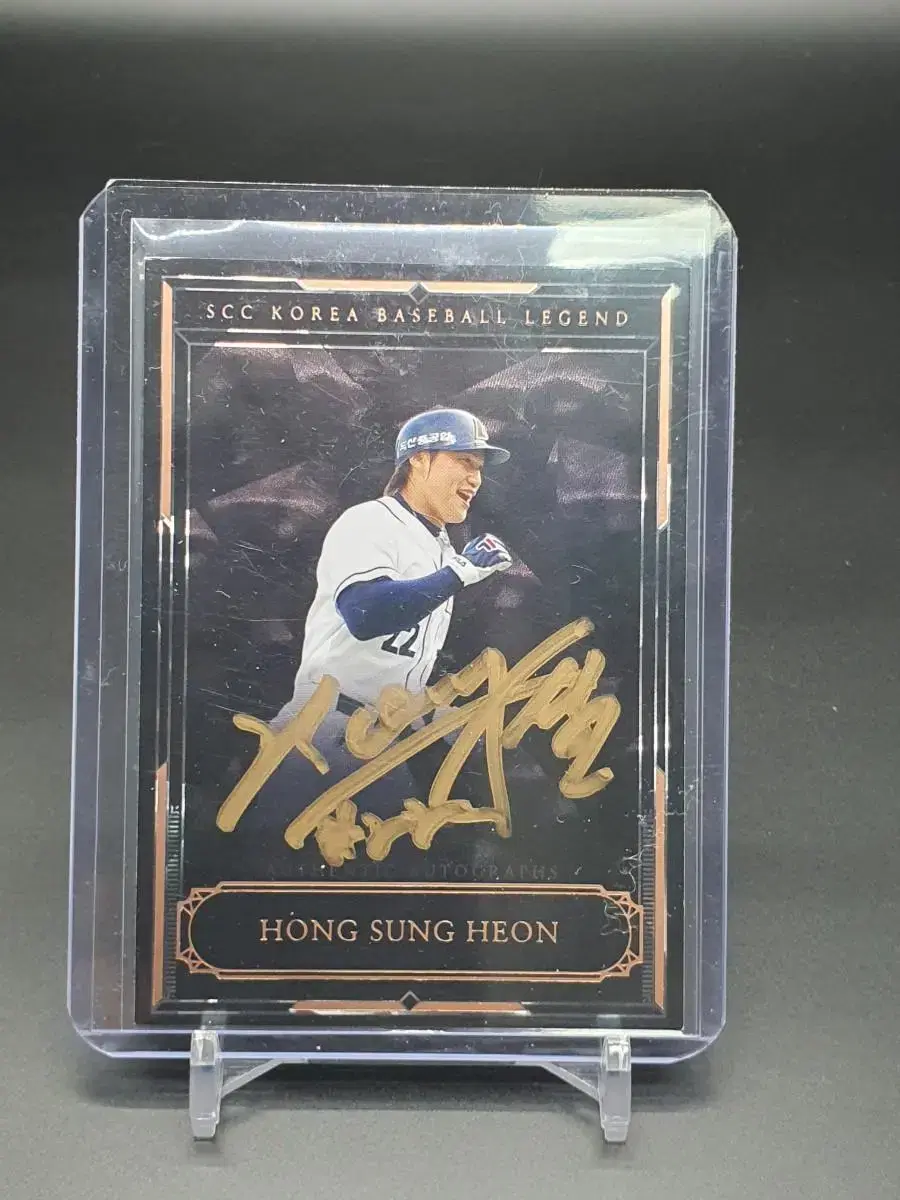 SCC National Treasure Legend Hong Seong-heon Doosan Bears autographed kard for sale