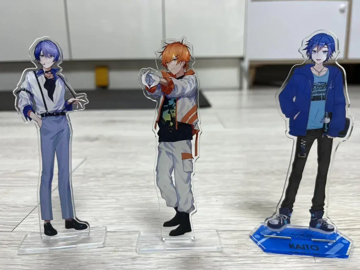 Akito Touya Kaito Acrylic Stand WTS