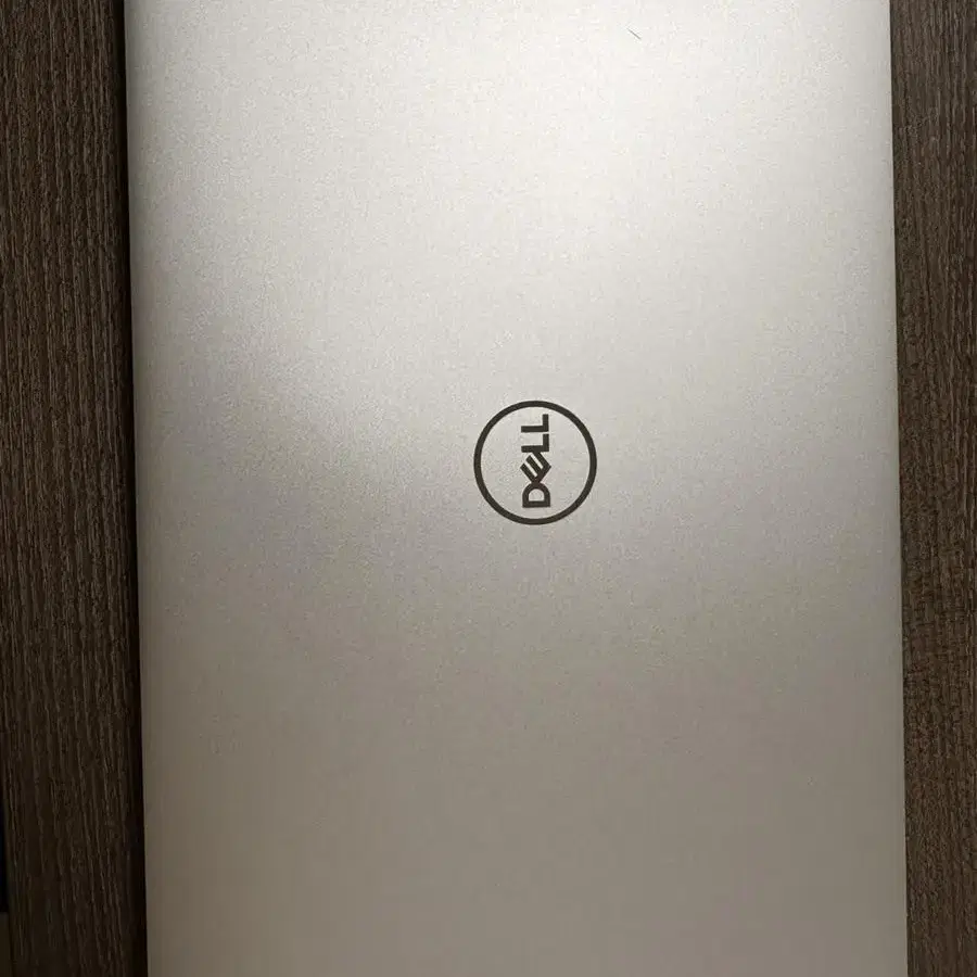 DELL XPS 15 9500