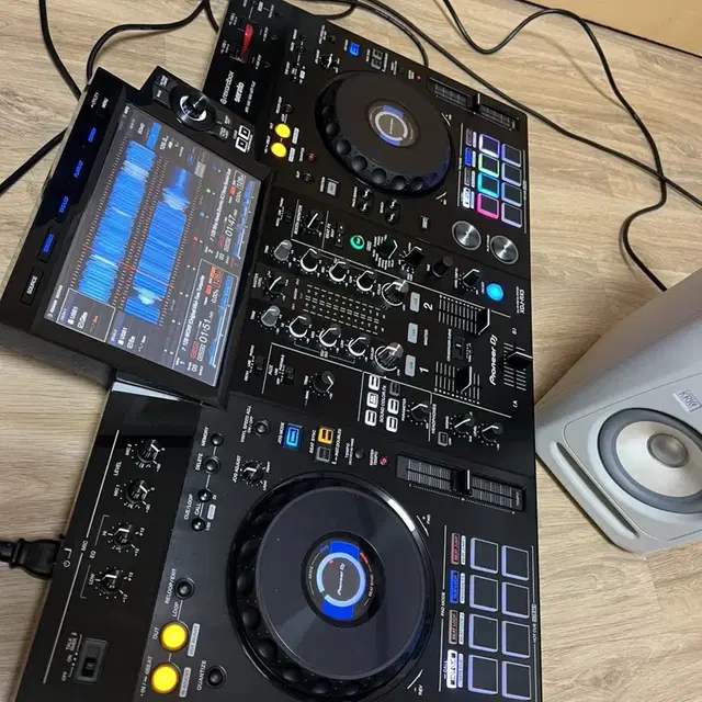 Xdj rx3 신품급 팝니다