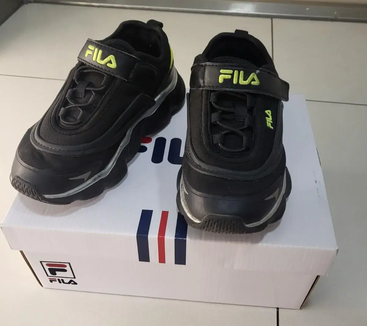 FILA 키즈 운동화 210