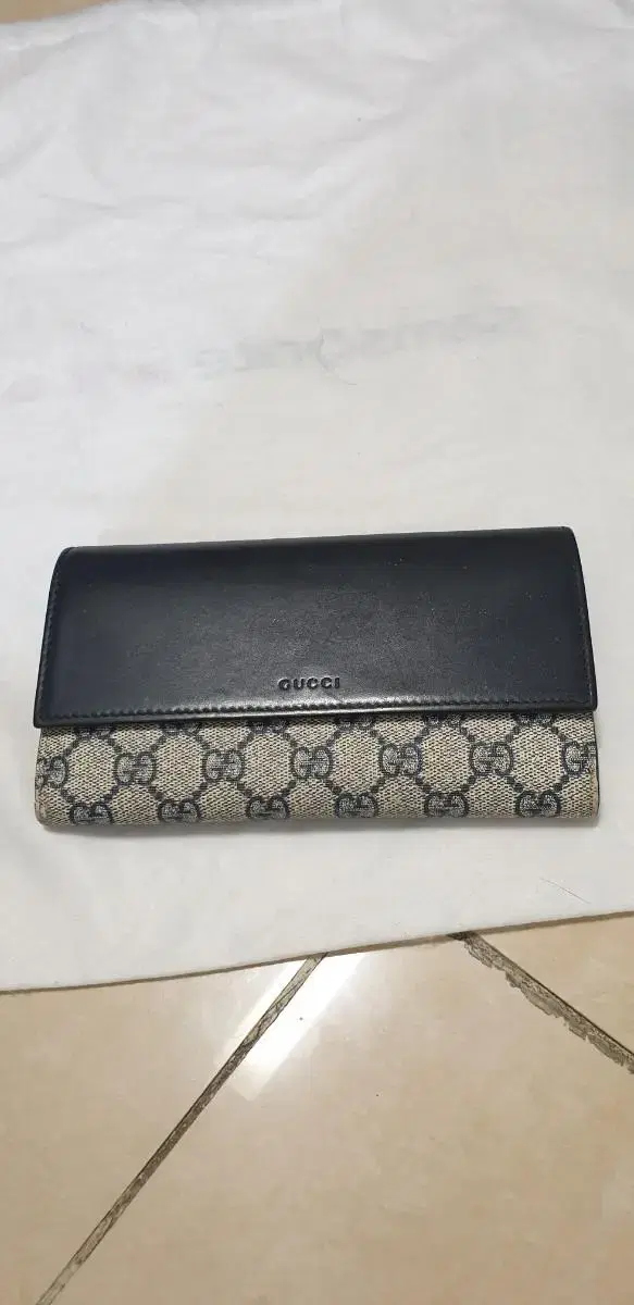 Gucci Supreme Flap Wallet/Crossbody/Boston Bag, etc.