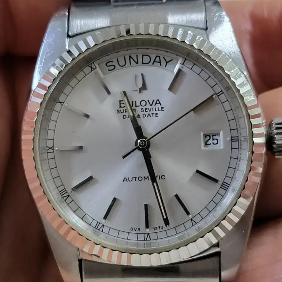 부로바 슈퍼세빌데이데이트오토매틱 36mm (BULOVA)