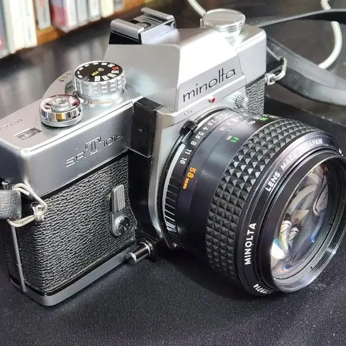 미놀타 SRT 101b + 58mm 1.2 MC ROKKOR 필름카메라