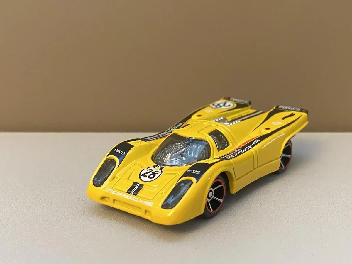 1:64 Die-Cast Hot Wheels Porsche 917