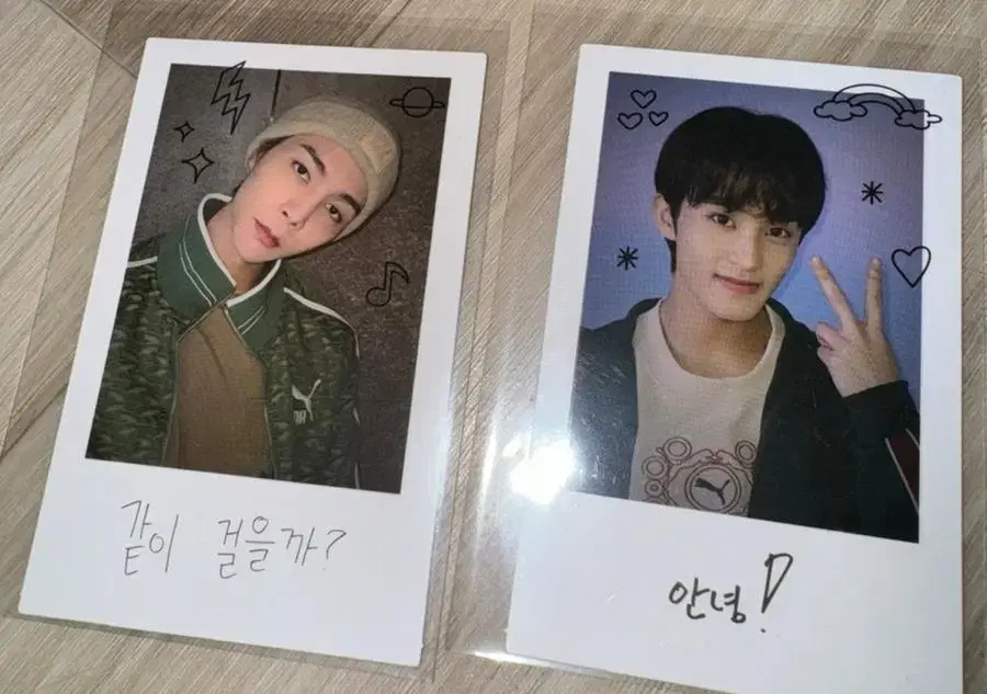 NCT mark johnny Exhibition Polaroid