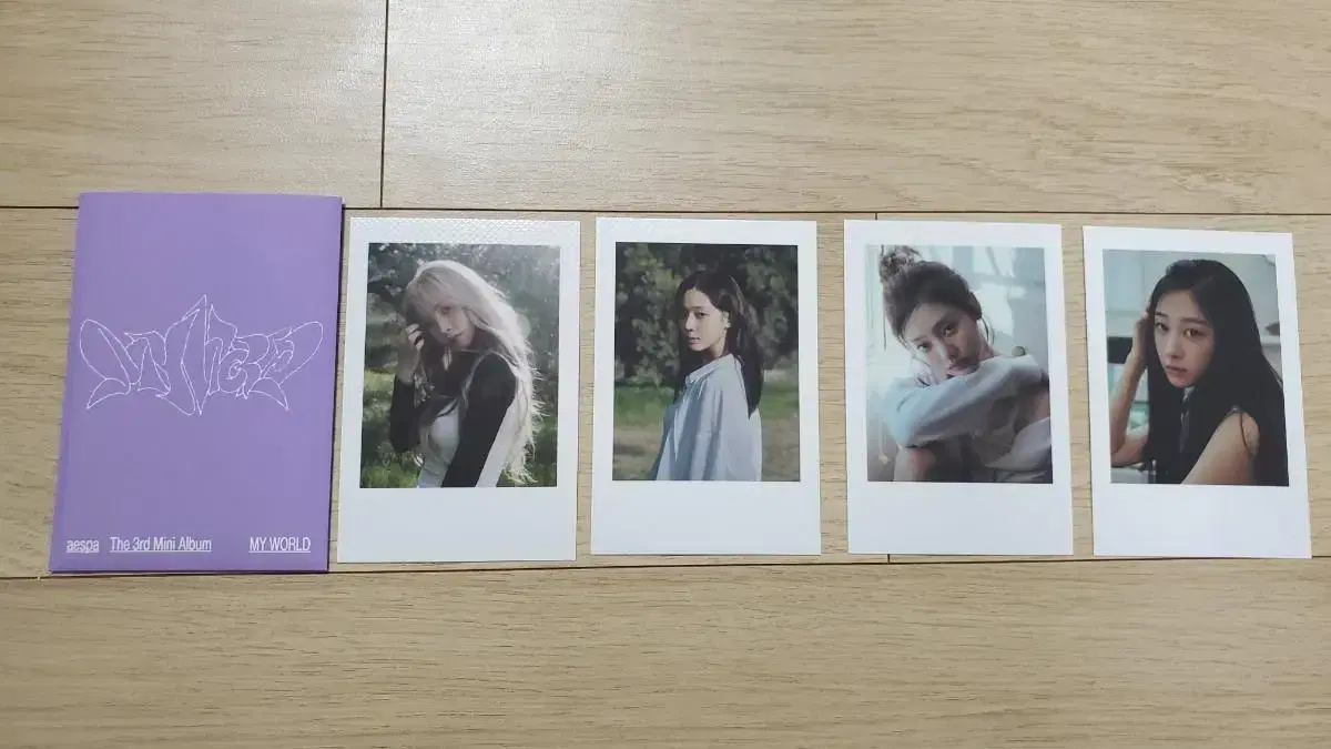 Aespa MY WORLD Zine ver polaroid kard set (no defects)