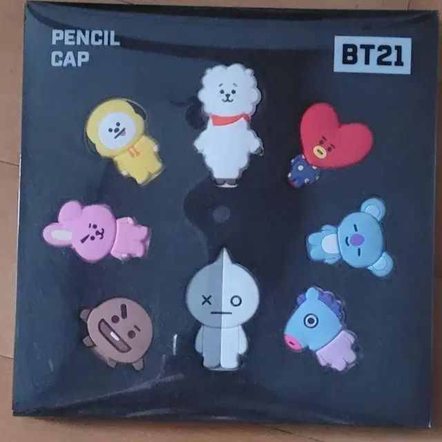 BT21 펜슬캡