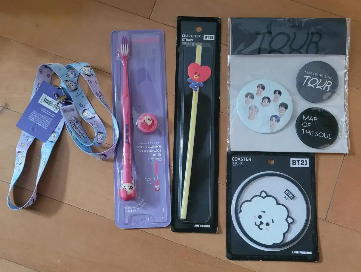 BT21 Assorted items