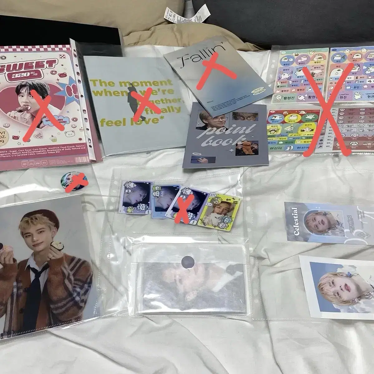 Straykids hyunjin 4 photo books unofficial goods calendar postcard sticker etc.