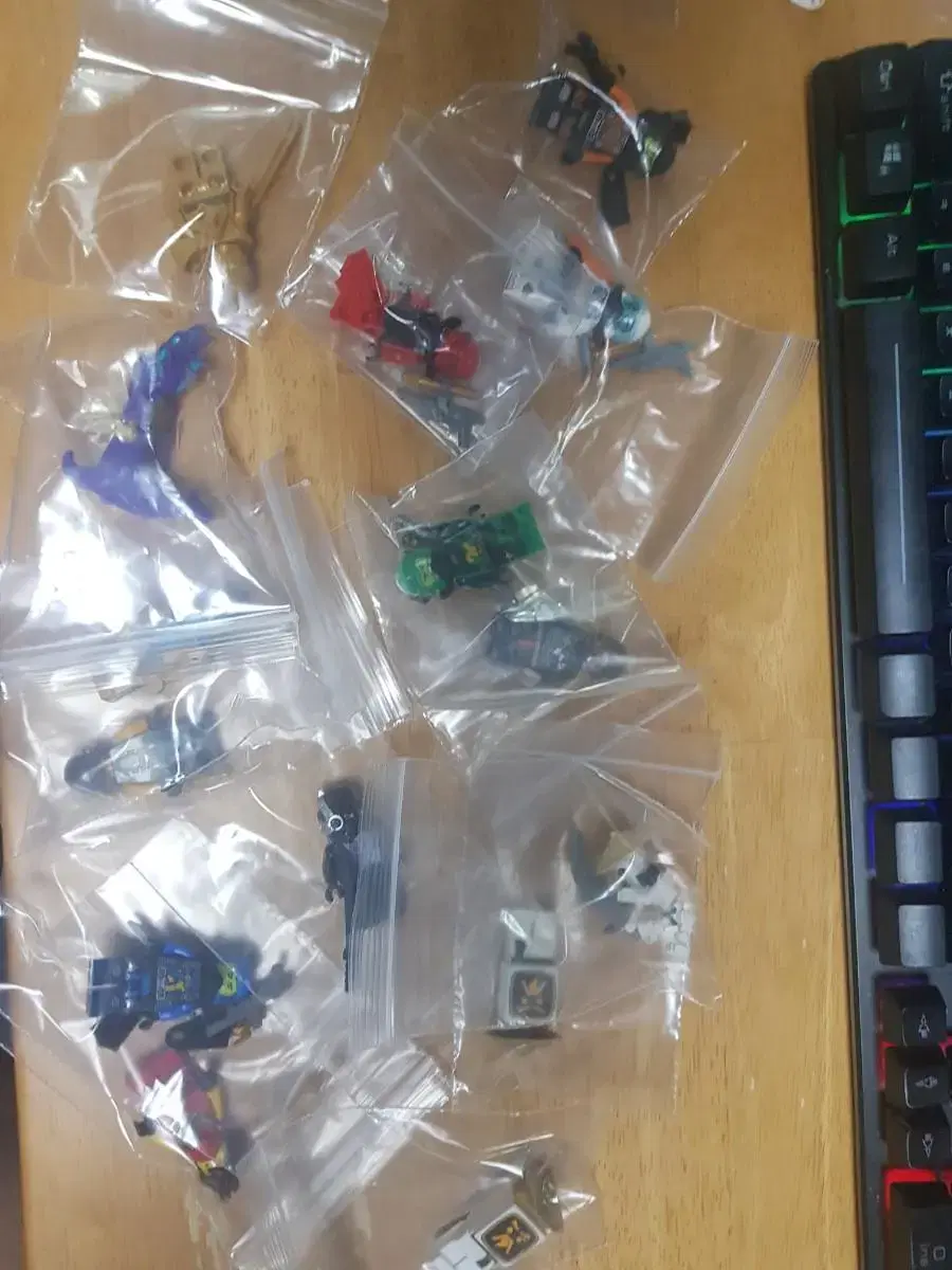 Sell 15 LEGO Ninjago Miffy's in bulk