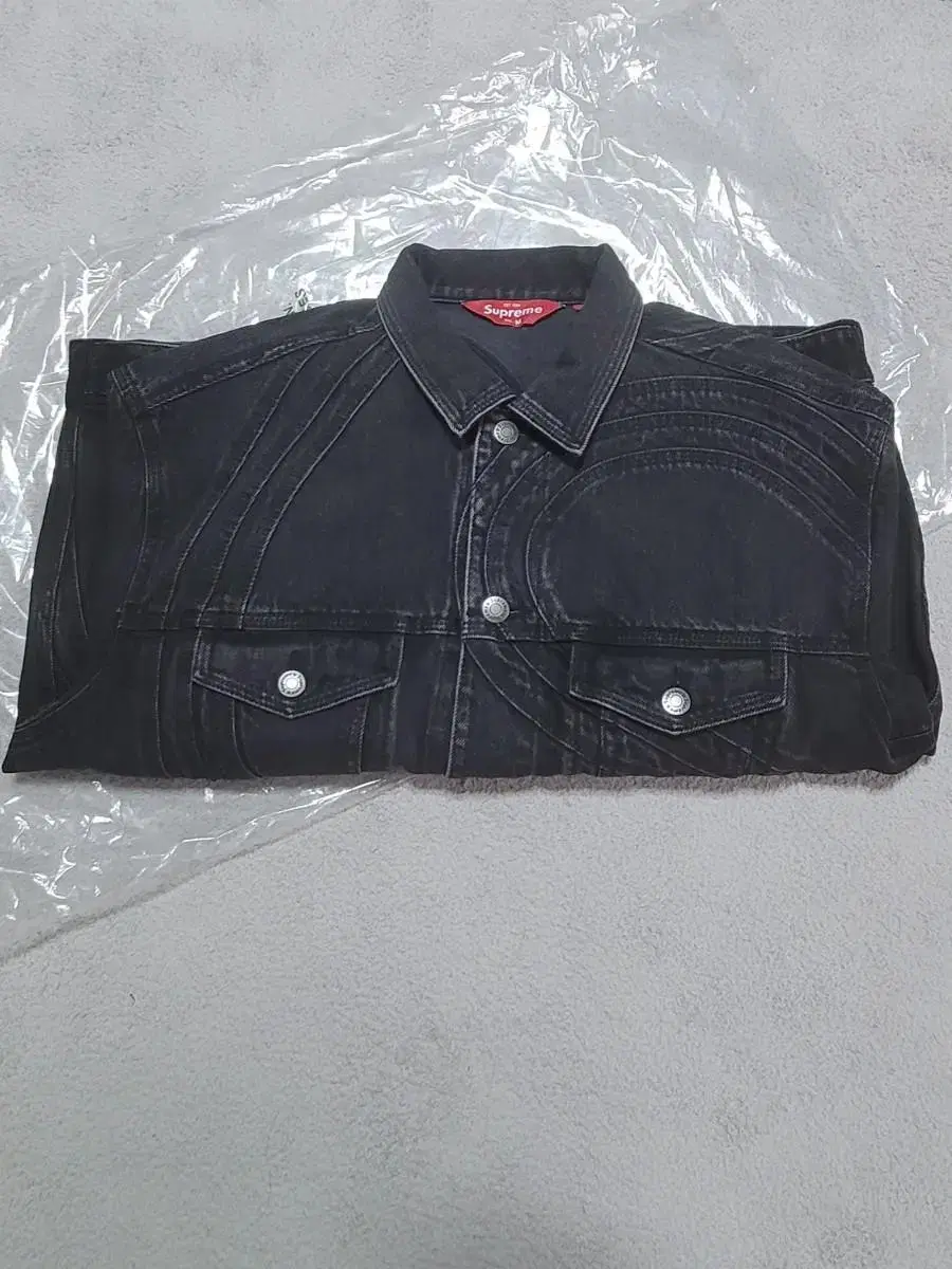 Supreme S Logo Denim Trucker Jacket Washed Black - 24SS