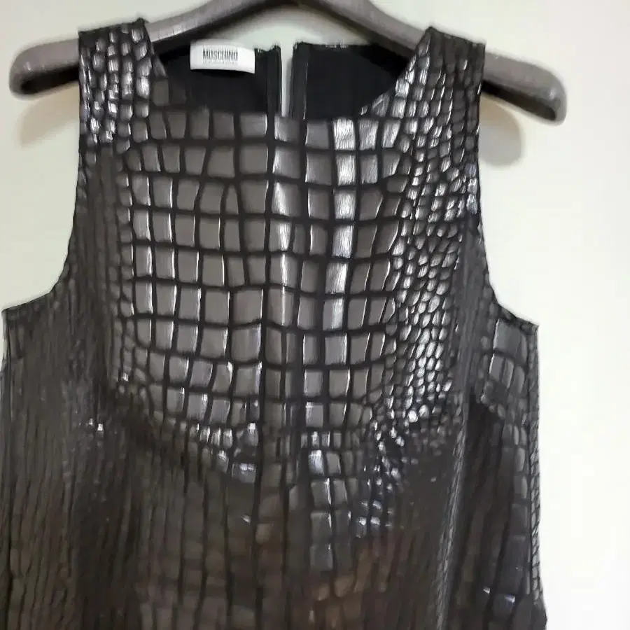 모스키노)crocodile patterns dress