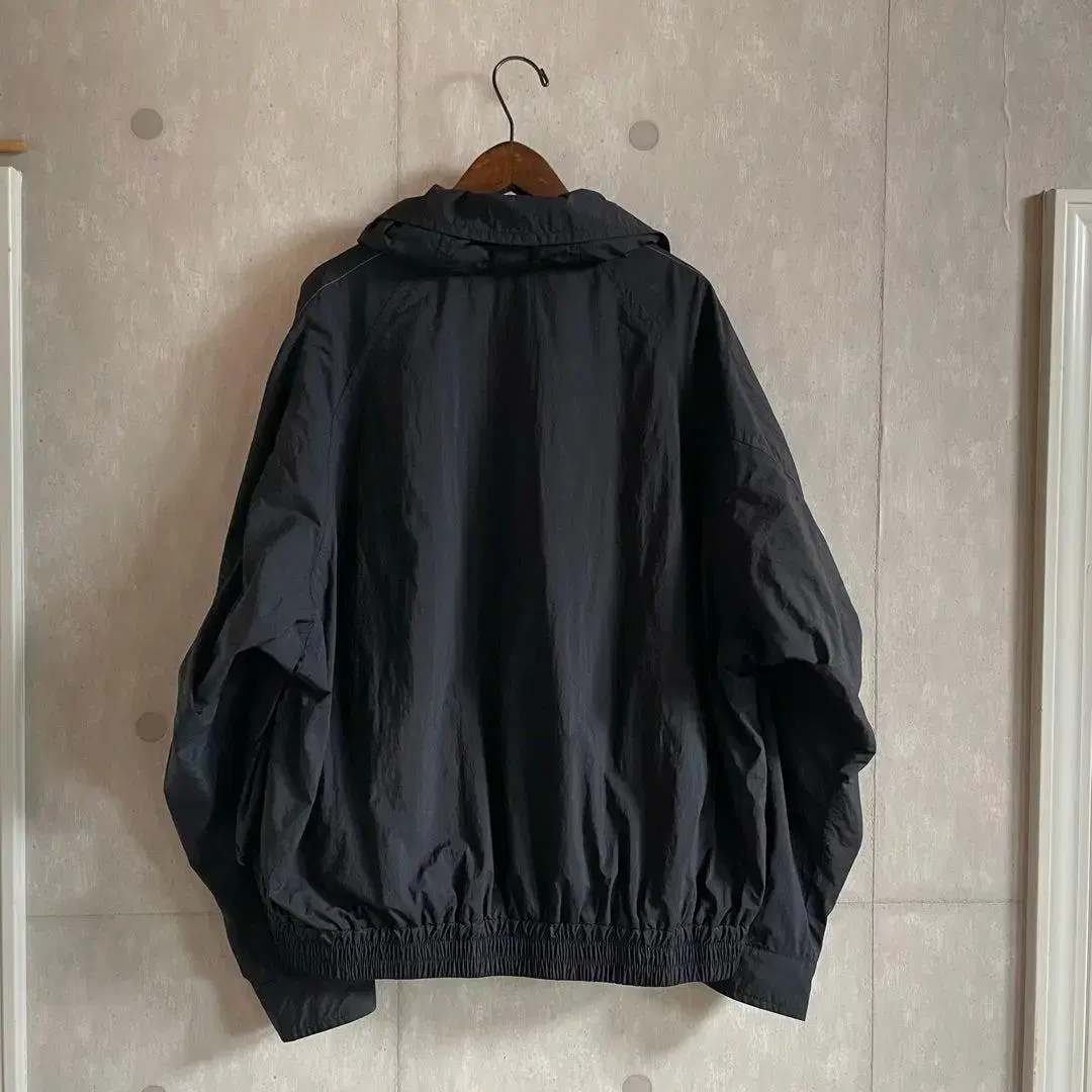 앤드원더 water repellent light jacket 새제품 L