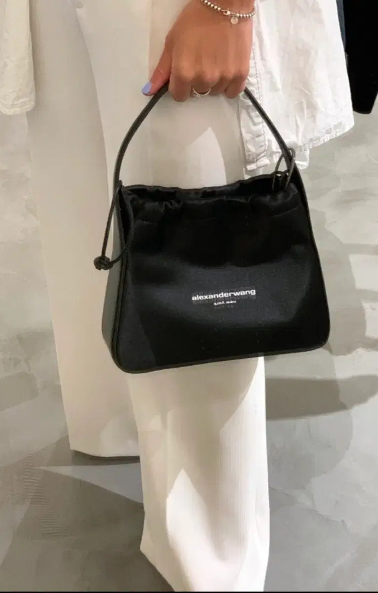 Alexander wang 알렉산더왕 숄더백 새 상품