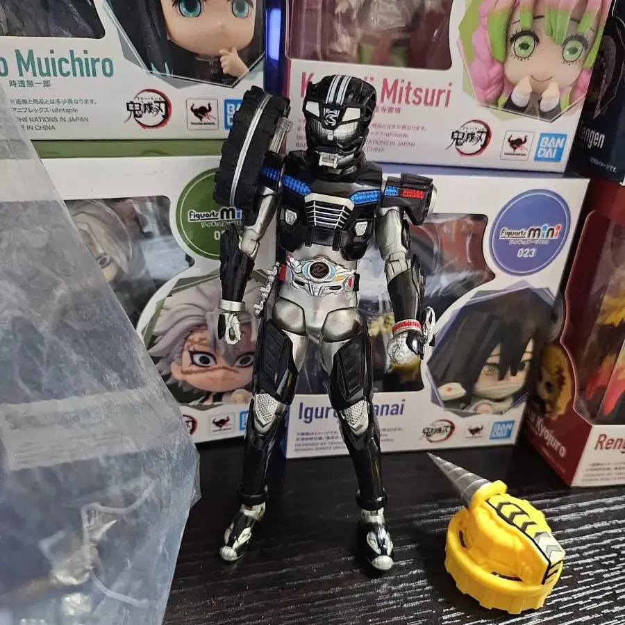 shf 가면라이더 피규어