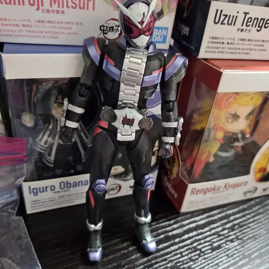 shf 가면라이더 피규어