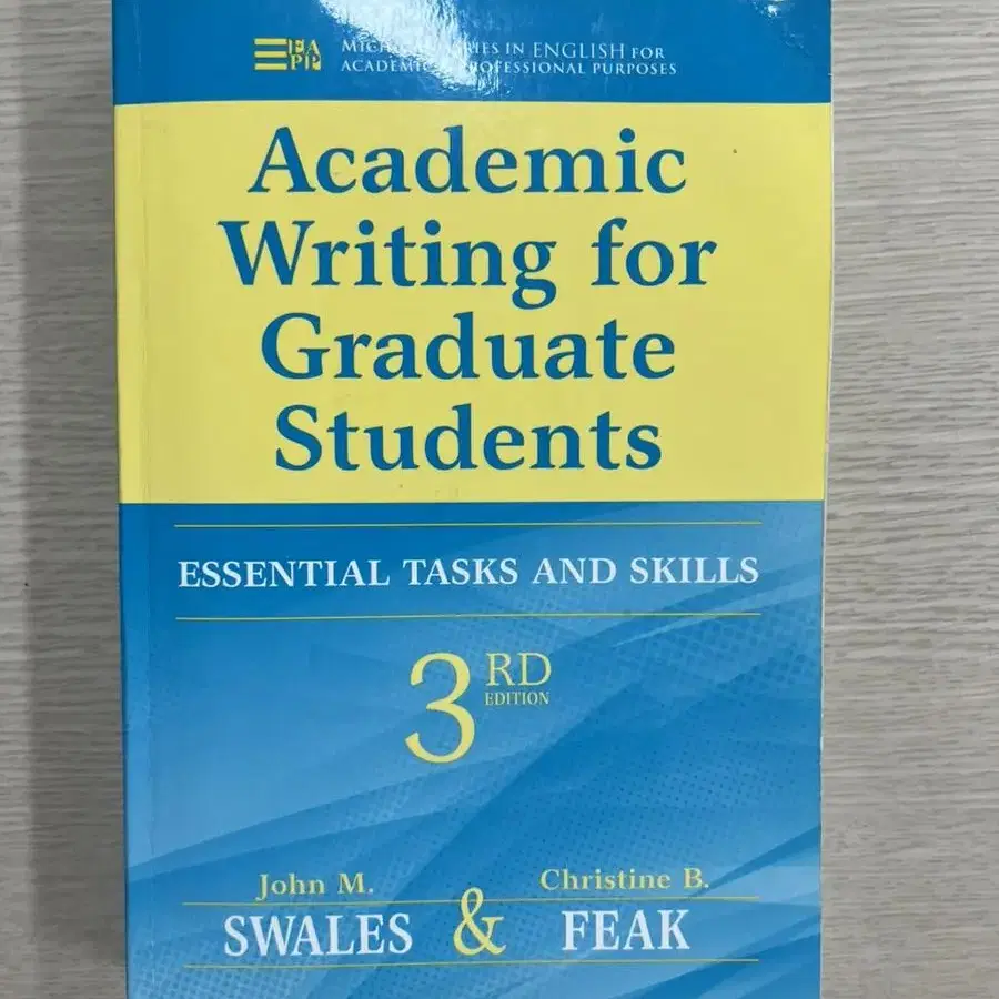 Academic writing for graduate students