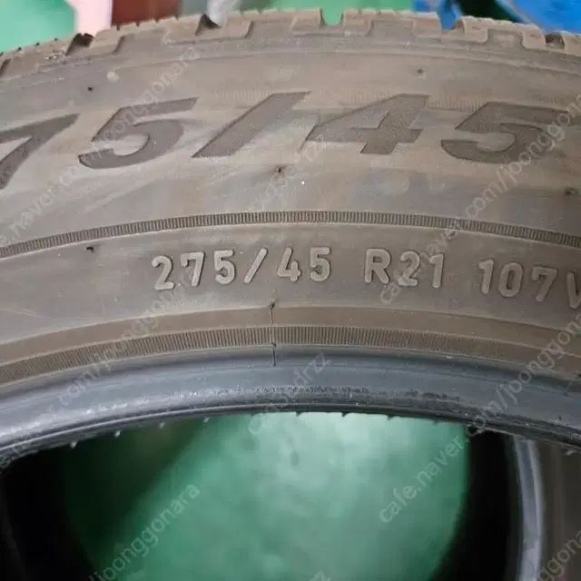 피렐리 윈터 스노우 275/45R21 & 315/40R21 세트판매합니다