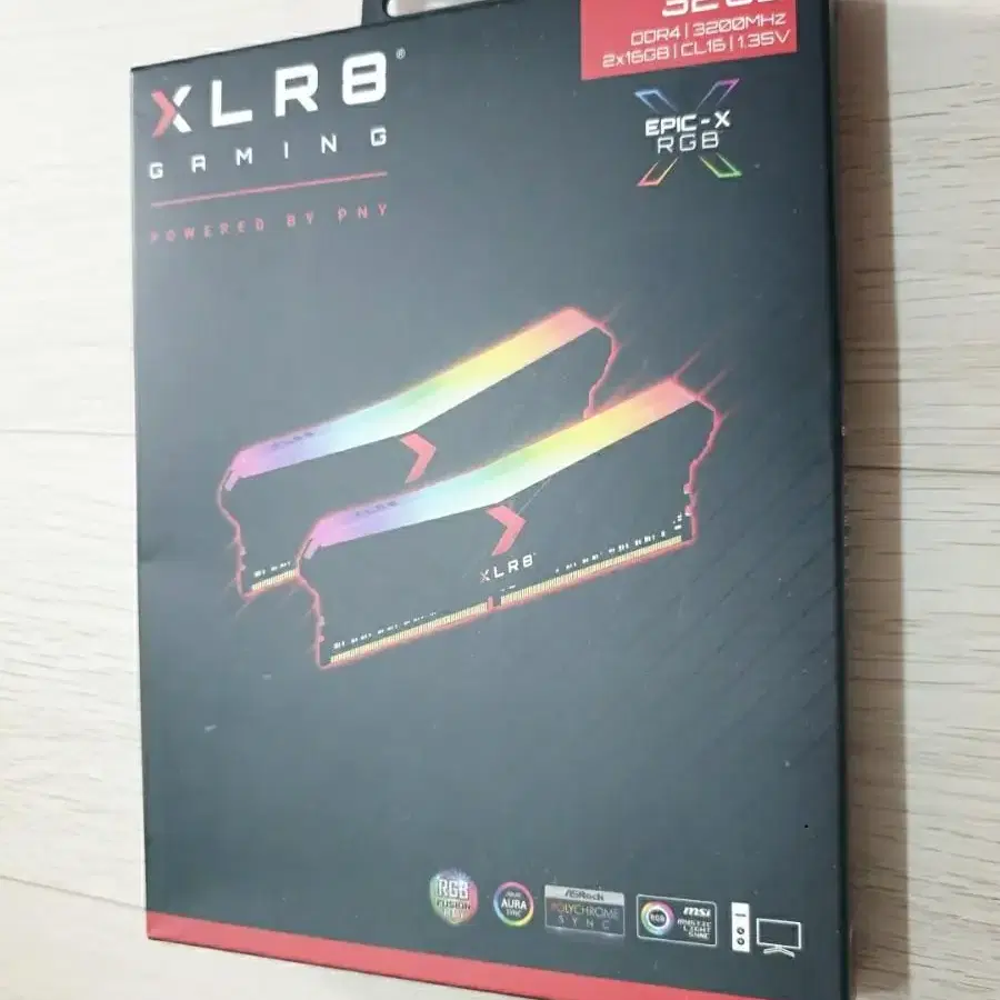 [안전거래] 미개봉 PNY XLR8 DDR4-3200 EPIC-X RGB