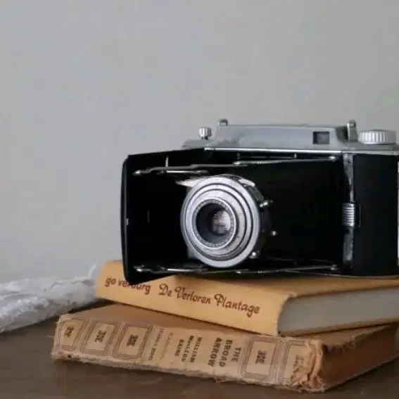 Kodak Tourist II 빈티지 접이식 카메라