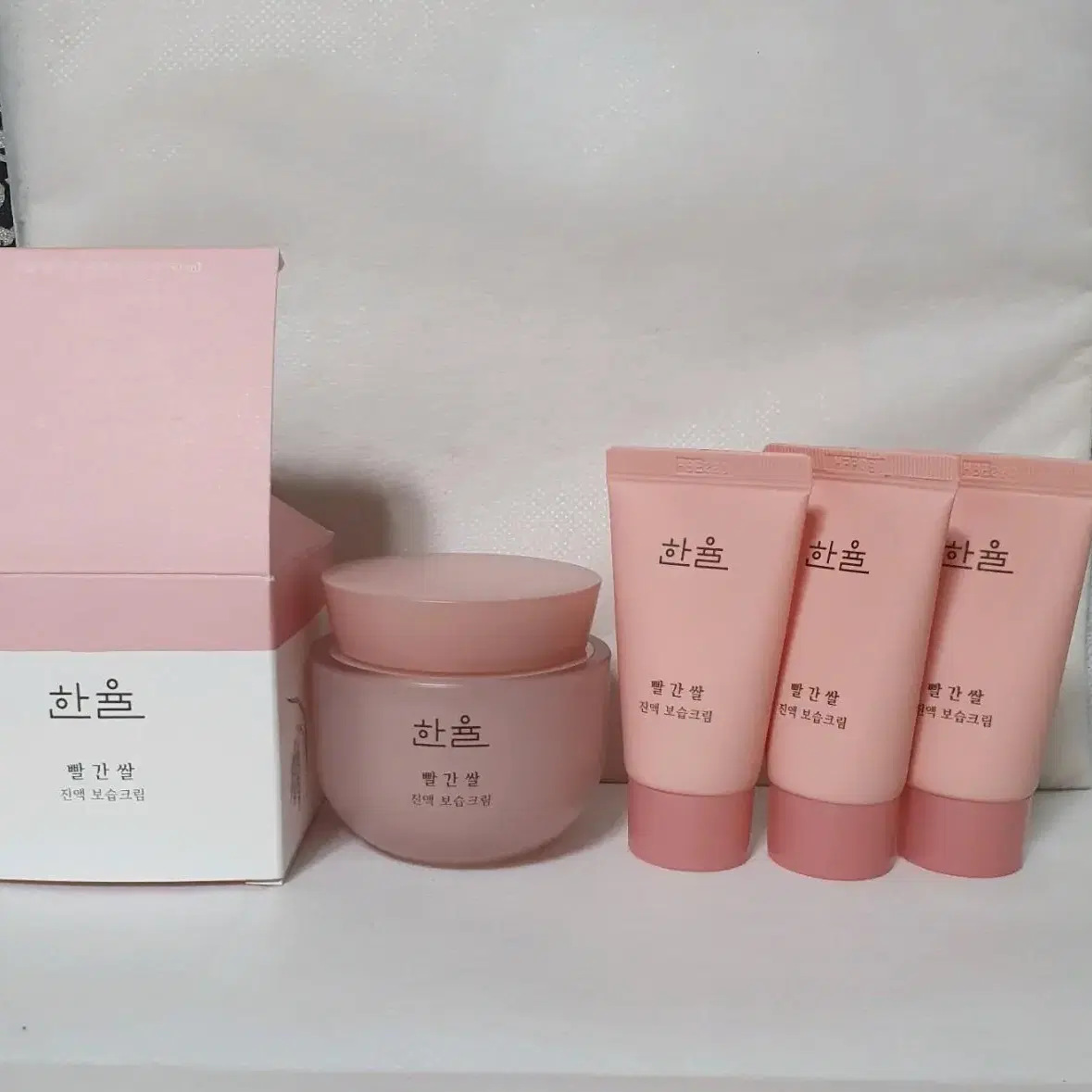 리뉴얼전)한율 빨간쌀 진액 보습크림50ml+추가60ml