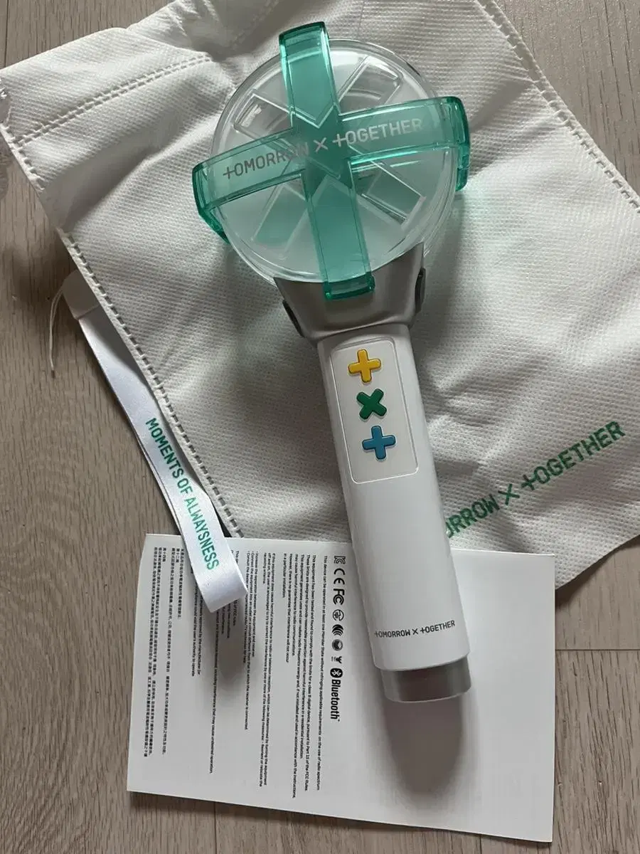 TXT lightstick + Membership merchandise sell Moabong