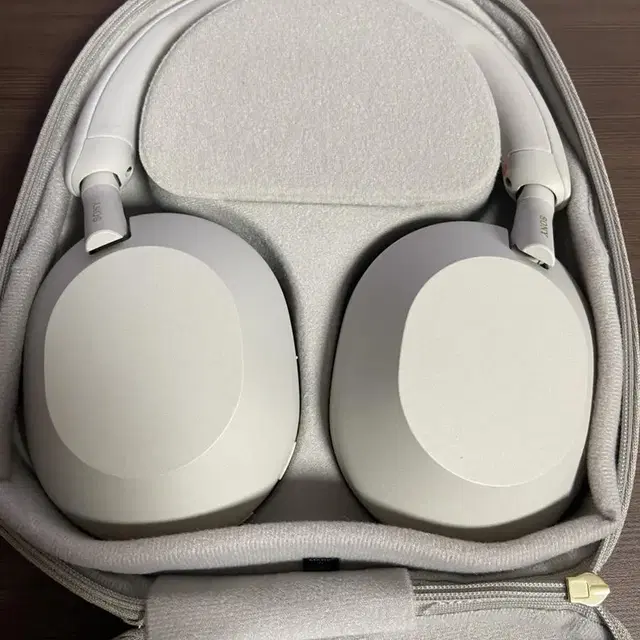 (S급)소니 Sony wh-1000xm5 헤드폰