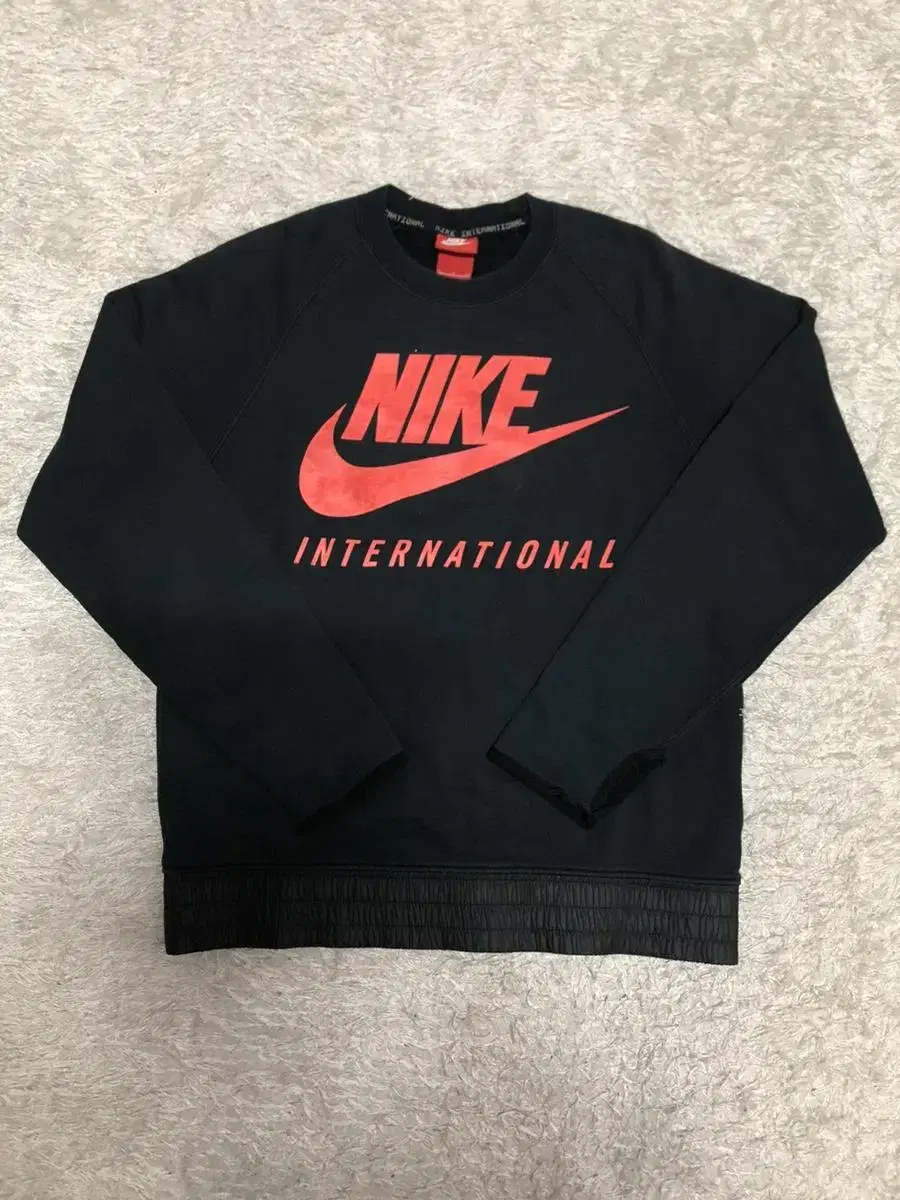 Nike Big Logo Finger Tee 94