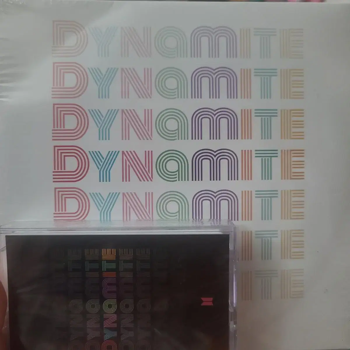 I wts a limited edition BTS Dynamite vinyl.