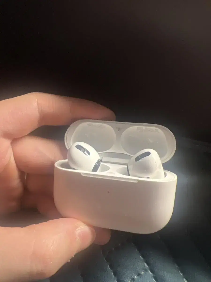 AirPods Pro 2 Quick sale