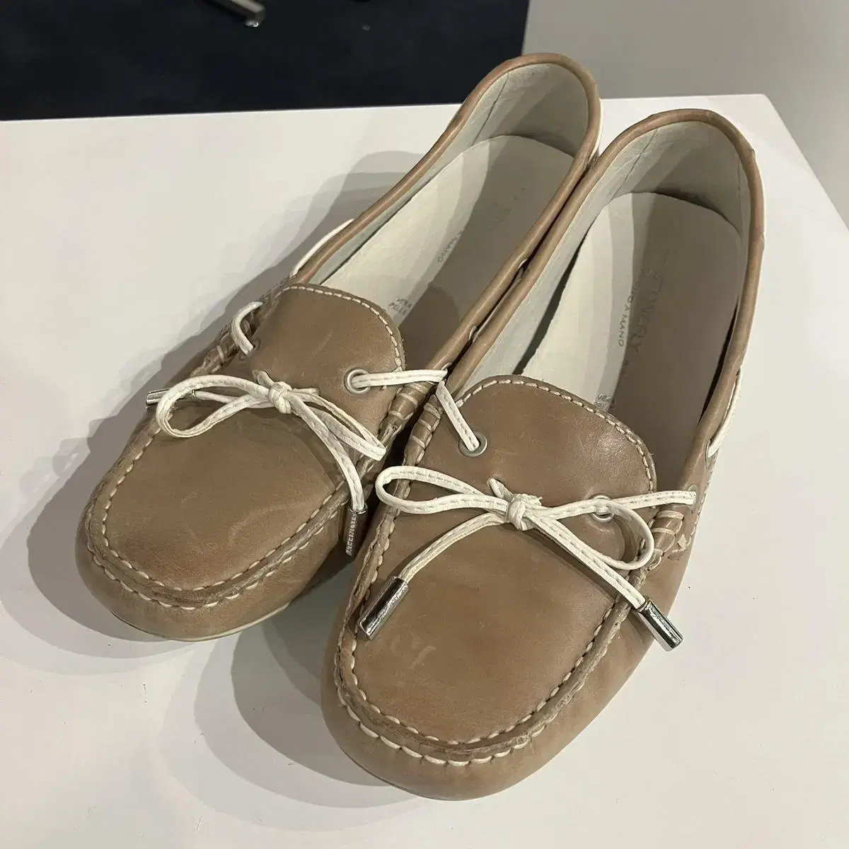 [Package] [230] Stonefly loafers