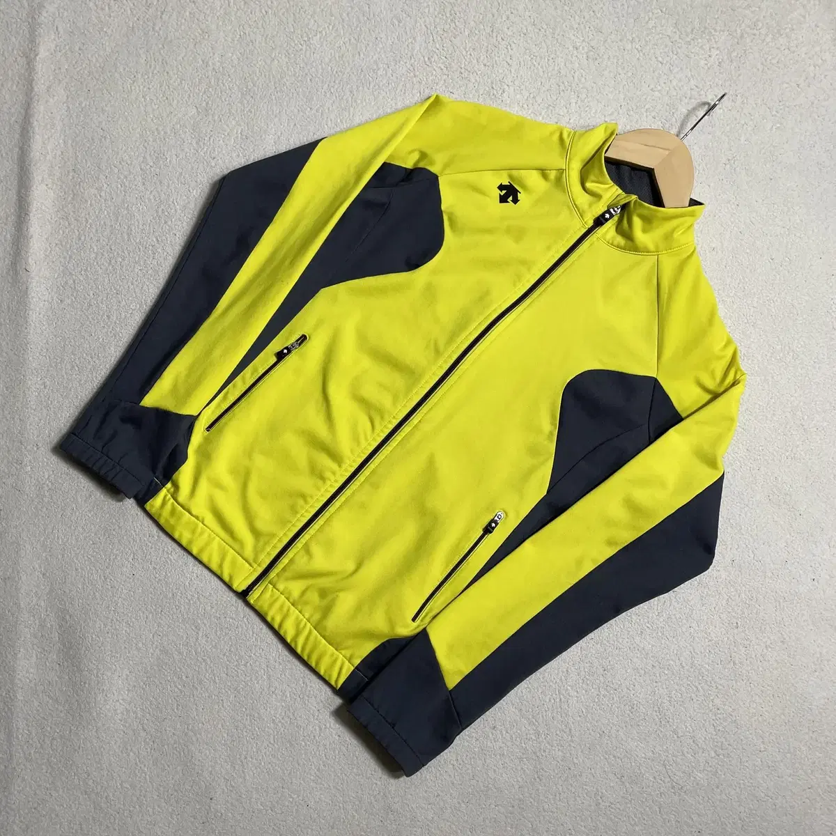 [M] Descent Training Running Jacket Zip Up Women 3763