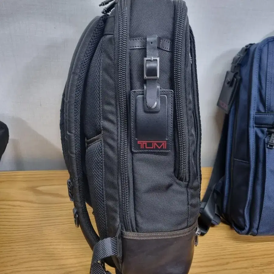 투미(TUMI) 알파 브라보 도버 백팩 222682HK2