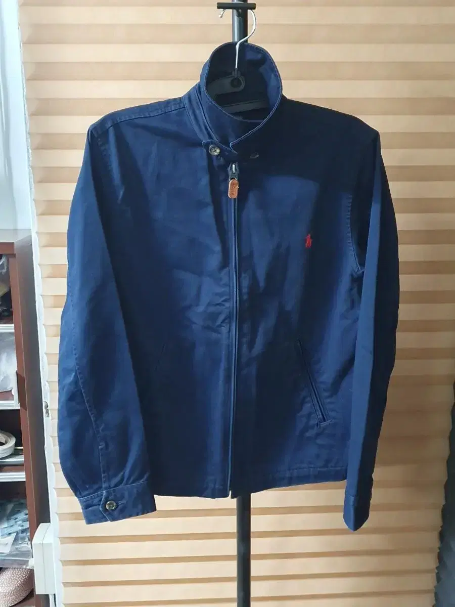 [Polo Ralph Lauren] sells house jacket.