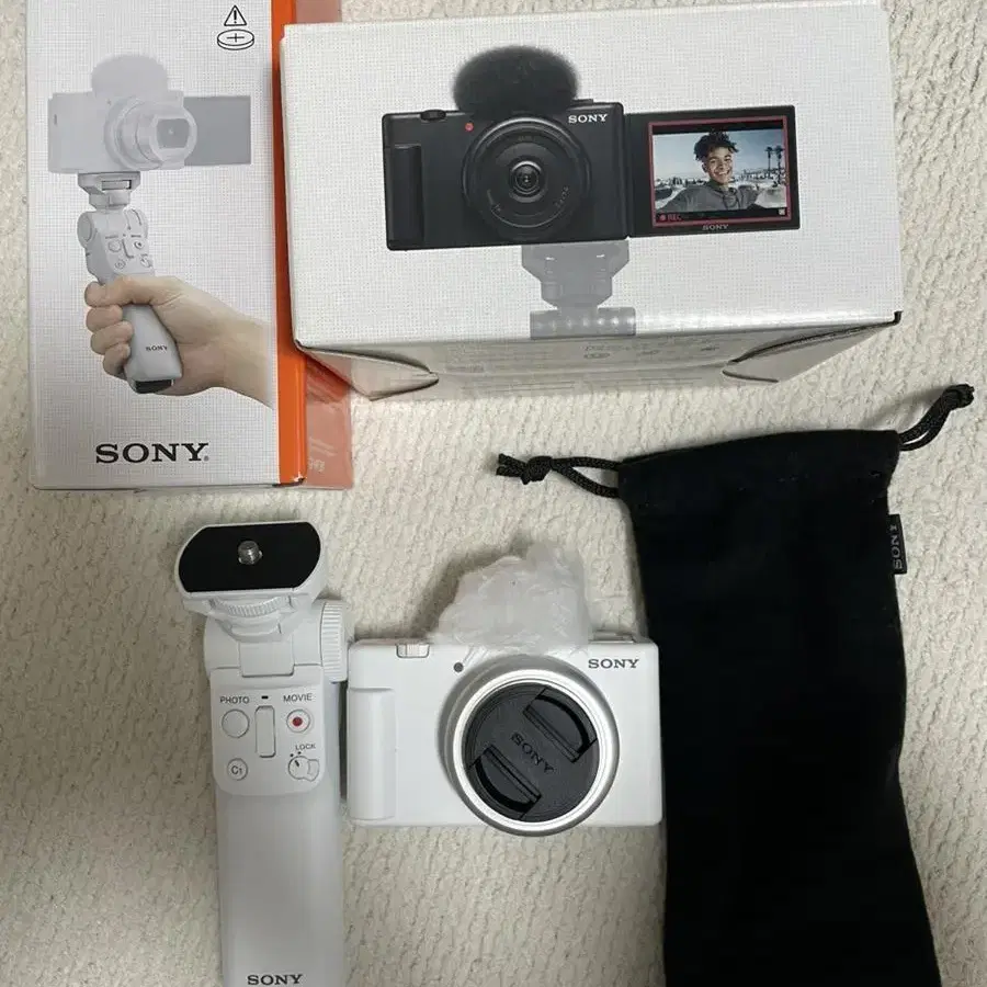 SONY 소니 디지털 카메라 ZV-1F 화이트+ 블루투스 무선 슈팅그립